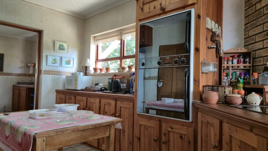 3 Bedroom Property for Sale in Stilbaai Wes Western Cape